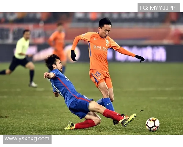 重庆对阵鲁能的比赛分析与战术解读及球员表现评估